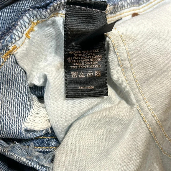 Frye Brand Classic Denim Medium Wash Distressed Cutoff Daisy Dukes Shorts / 26 - Picture 8 of 9